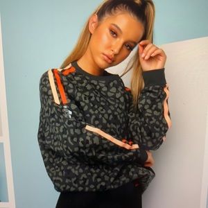 Sarah’s Day X white fox boutique Camo Pullover